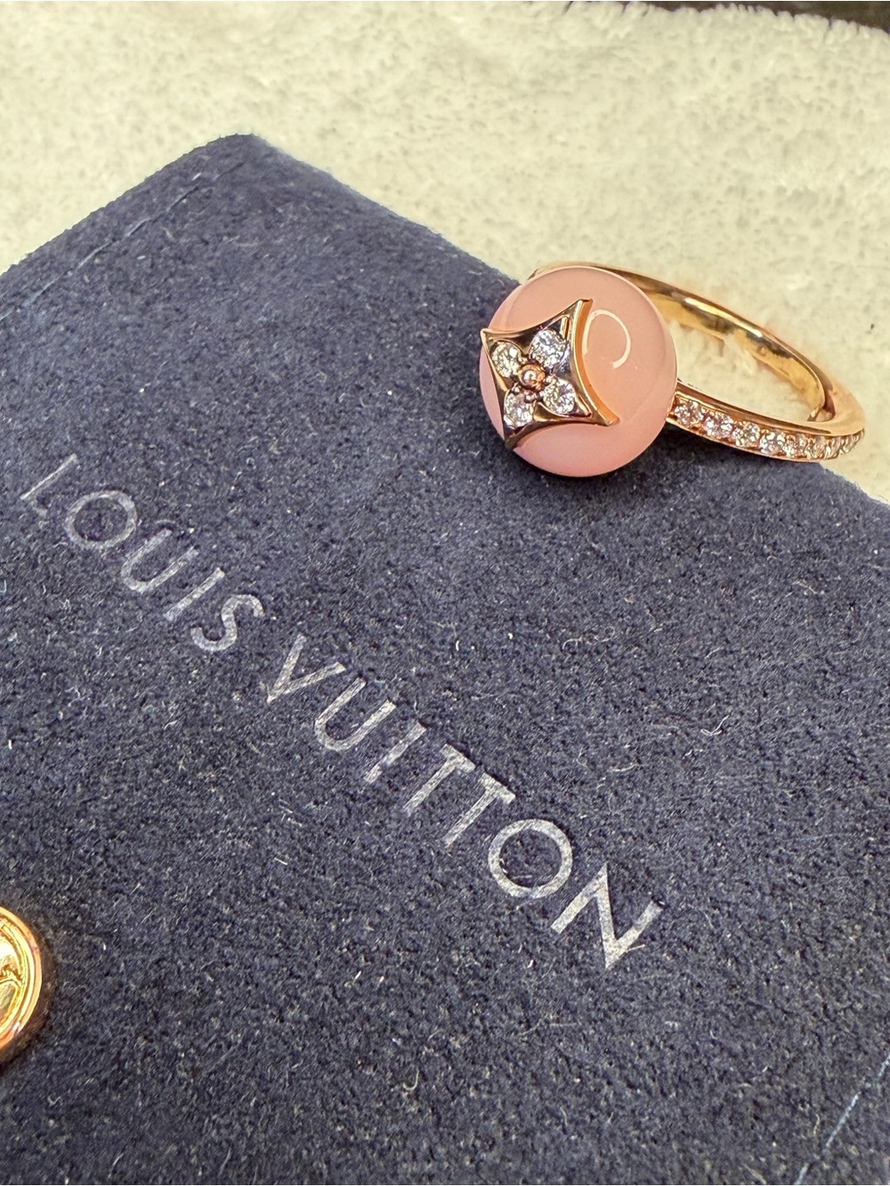 Louis Vuitton B Blossom 18k Opal and Diamond Ring Size:6  BRAND NEW